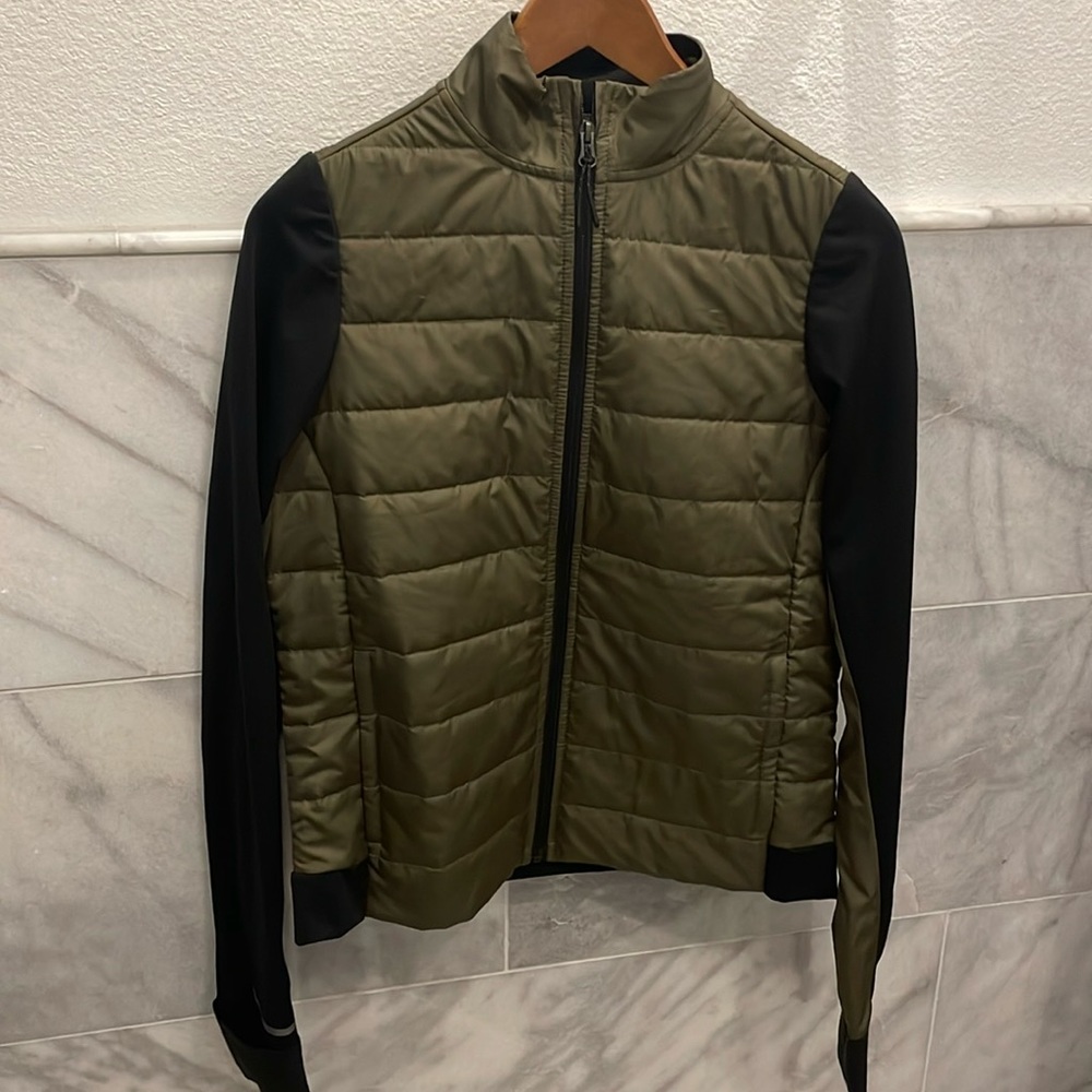 Lightweight, puffy jacket